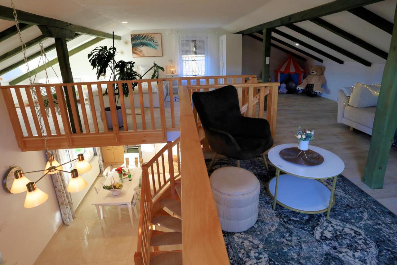 Luxury Apartman Alex With Sauna In The Village Otočac Extérieur photo