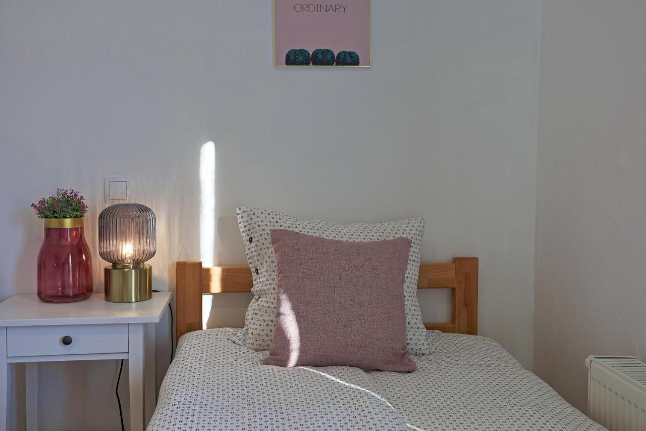 Luxury Apartman Alex With Sauna In The Village Otočac Extérieur photo