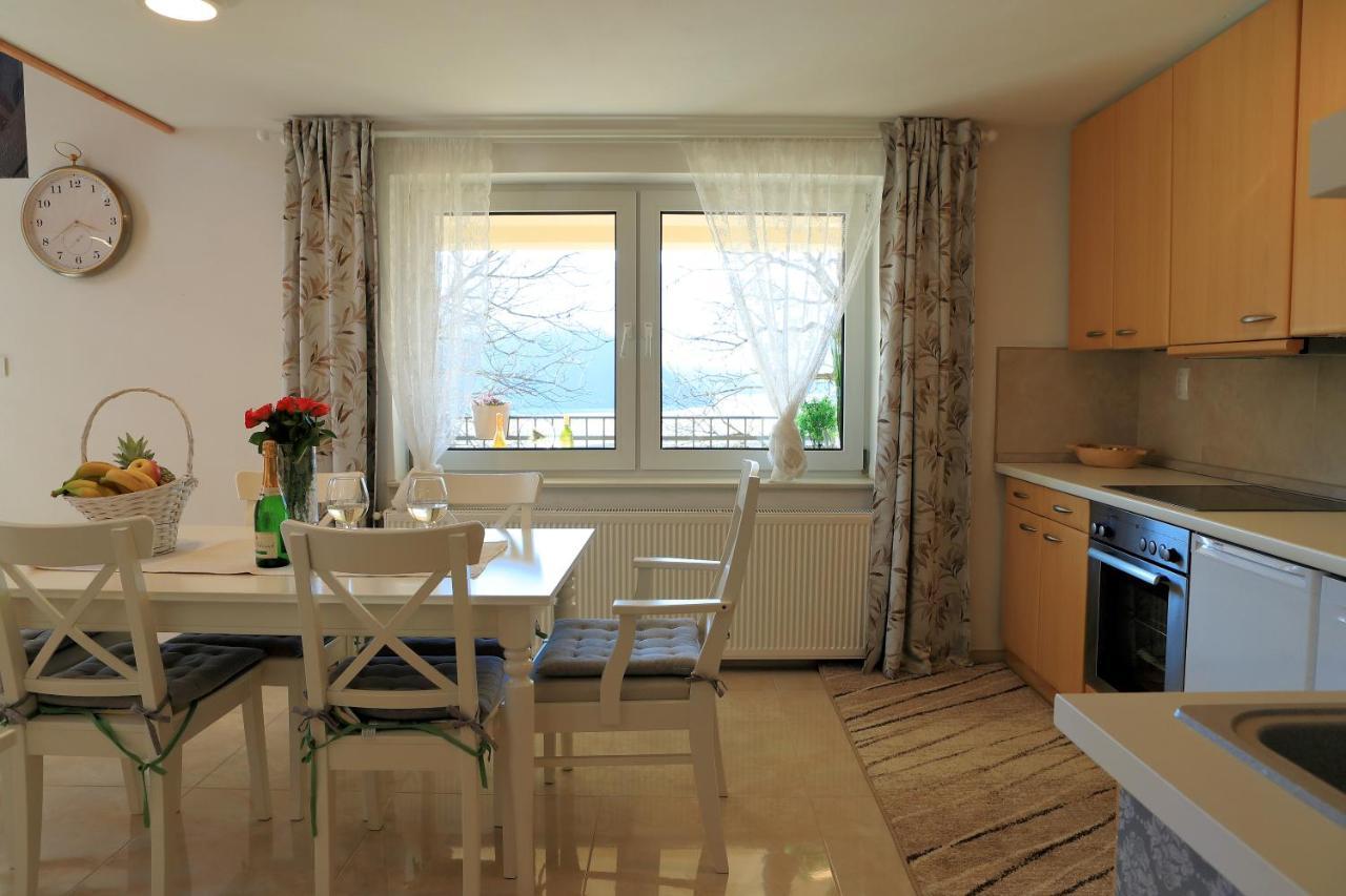Luxury Apartman Alex With Sauna In The Village Otočac Extérieur photo